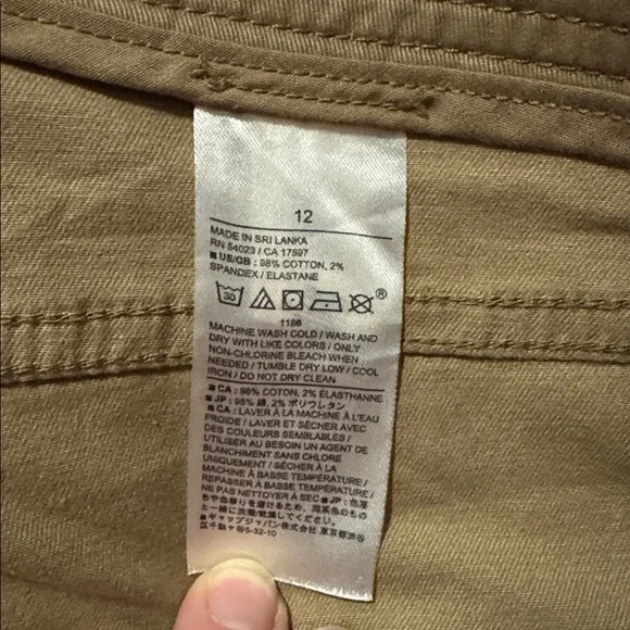 NWOT Banana Republic Slim Mid-Rise Ankle Chino Size 12 Khaki Tan - Picture 6 of 6